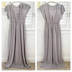 Baltic Born Silver Metallic Mini Pleated V-Neck Athena Maxi Dress Size Small